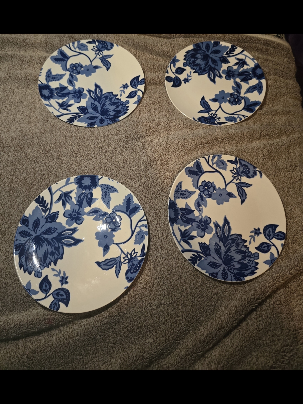 Royal Norfolk Blue Floral Ceramic Salad/Dessert Plates - Set of 4